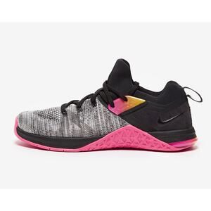 Nike Women's Grey & Pink Training Shoe